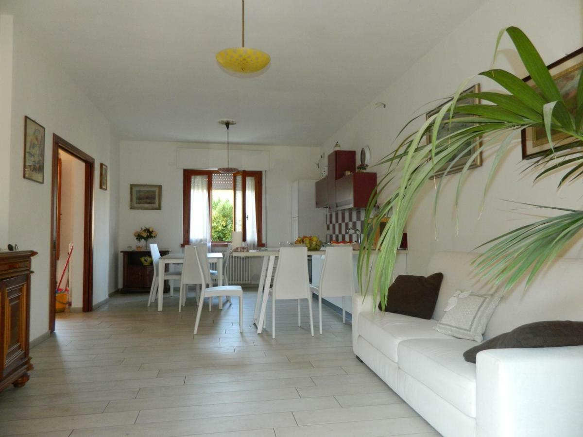Villa Ester Camaiore Extérieur photo